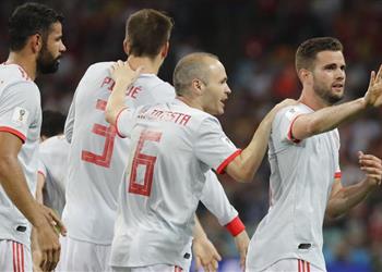 ناتشو يدافع عن دي خيا ضد الانتقادات