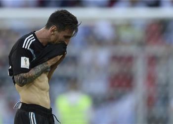 كرسبو مدافع ا عن ميسي ليس مارادونا ولن يفوز بكأس العالم وحده