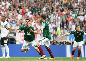 فيديو لاعب ريال مدريد السابق يبكي بعد فوز المكسيك أمام ألمانيا