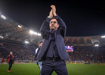 رسمي ا دي فرانشيسكو يجدد عقده مع روما