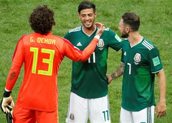 صراع إنجليزي إيطالي على نجم المكسيك