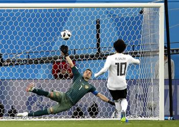 فيديو محمد صلاح يواصل أرقامه المميزة رغم السقوط أمام روسيا