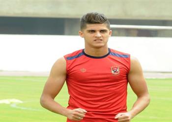 الأهلي يتلقى عرض ا لرحيل أحمد الشيخ