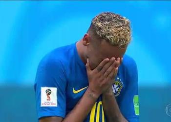 ماركا تكشف عن كلمات نيمار لحكم مباراة البرازيل وسبه لمدافع كوستاريكا