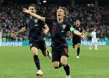 لوفرين مودريتش مظلوم بسبب جنسيته ويستحق الكرة الذهبية