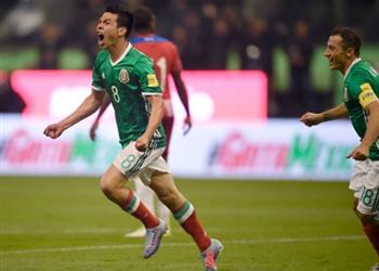 لوزانو يعلق على اهتمام برشلونة وريال مدريد