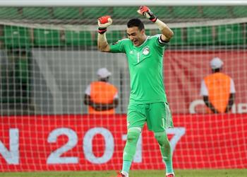 رسمي ا عصام الحضري أكبر لاعب في تاريخ كأس العالم