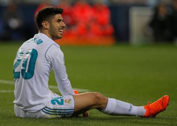 حقيقة اهتمام ليفربول بضم أسينسيو