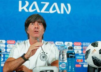 لوف يكشف موقف أوزيل وهوملز من المشاركة أمام كوريا الجنوبية