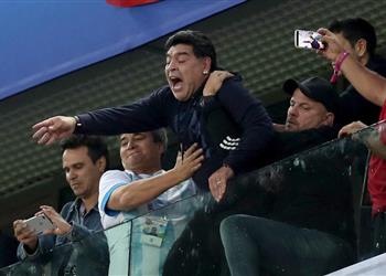 مارادونا يوضح حقيقة نقله للمستشفى بعد مباراة نيجيريا