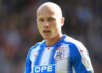 مانشستر سيتي يخطط لاستعادة خدمات لاعبه