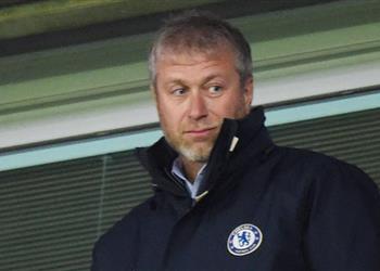 مالك تشيلسي يحرم برشلونة ويوفنتوس من ساحر روسيا