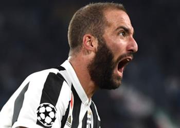 تشيلسي يتواصل مع هيجواين