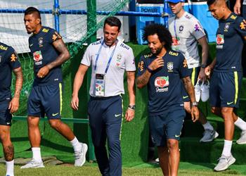 نجم ريال مدريد يغيب عن مران البرازيل قبل مواجهة المكسيك