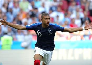 مبابي المونديال حلمي ومستعدون لأي خصم في ربع النهائي