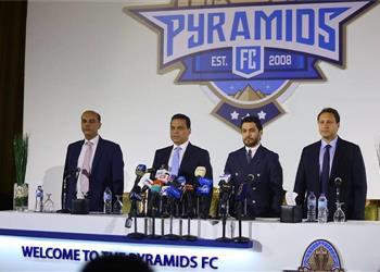 صور بيراميدز يعلن عن قميص الموسم الجديد