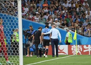 قلق حول مصير كافاني أمام فرنسا