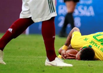 شيرار يسخر من بكاء نيمار