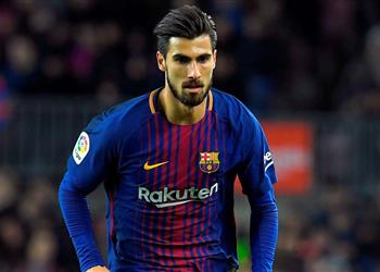 ناديان إنجليزيان يتصارعان على جوميز