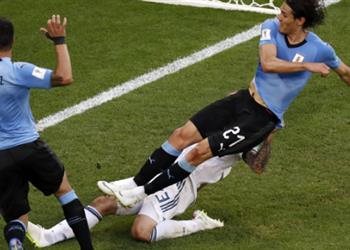 سواريز يمكننا مواصلة المشوار في المونديال بدون كافاني