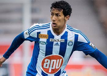 رسمي ا عمرو جمال ي علن رحيله عن هلسنكي الفنلندي