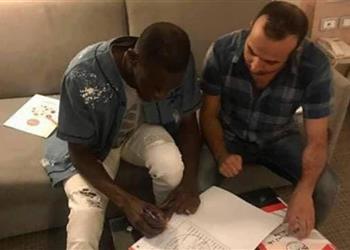 رسمي ا الأهلي يعلن التعاقد مع ساليف كوليبالي لتدعيم خط الدفاع