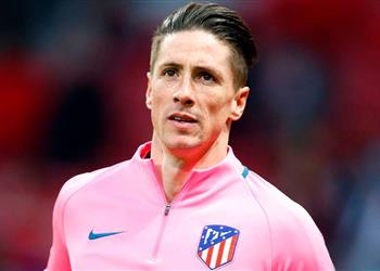 توريس يقترب من إعلان ناديه الجديد