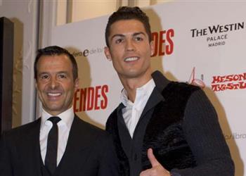 النهاية تقترب وكيل رونالدو يطير لليونان