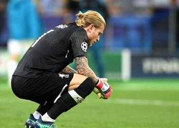 فيديو كاريوس يواصل أخطاءه الكارثية مع ليفربول