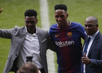 وكيل ياري مينا يكشف حقيقة انتقاله إلى البريميرليج