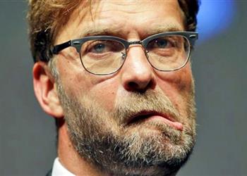 لاعب ليفربول يفكر في الرحيل