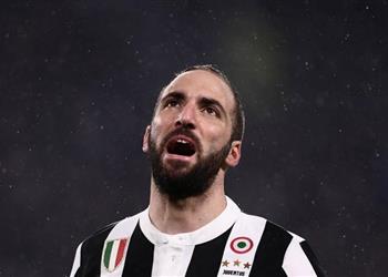 يوفنتوس يبلغ وكيل هيجواين بمصيره النهائي ورد فعل اللاعب