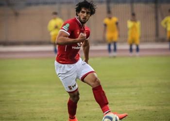 سموحة يكشف موقفه من ضم عمرو بركات وحقيقة رحيل مدافعه للزمالك