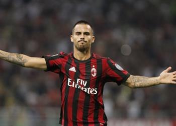 سوسو يقترب من تشيلسي