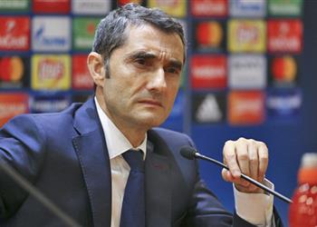 برشلونة يوافق على رحيل لاعبه ويبحث عن بديله