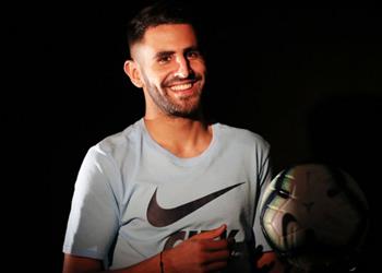 رياض محرز يشيد بهدف مانشستر يونايتد