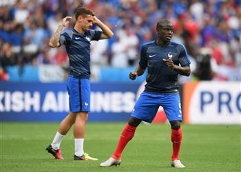 جريزمان عن كانتي مزيج بين كاسيميرو ومودريتش