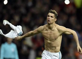 يوفنتوس يستقبل رونالدو بلافتات برتغالية