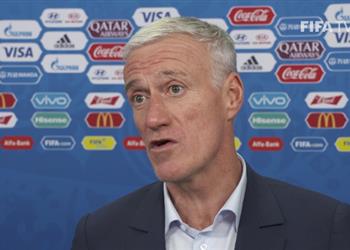 ديشامب يكشف عن مستقبله بعد التتويج بمونديال روسيا