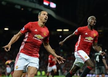 إبراهيموفيتش يدعم بوجبا ضد الانتقادات