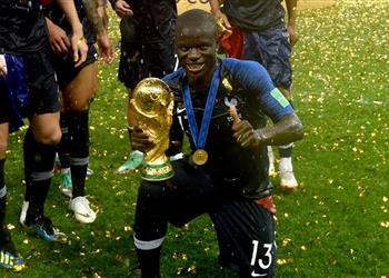 فيديو ميسي حاضرا في احتفالات منتخب فرنسا بكأس العالم