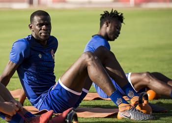 بعد قيد كوليبالي إفريقي ا صانع ألعاب الأهلي يقترب من الرحيل