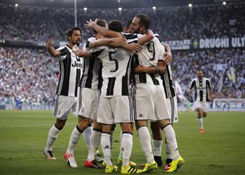 تشيلسي يبدأ محادثات ضم ثنائي يوفنتوس