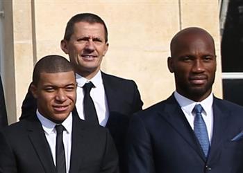 دروجبا مبابي قادر على الفوز بالكرة الذهبية