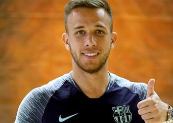 آرثر حلمي اللعب مع ميسي ولم أتردد أمام عرض برشلونة