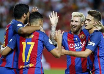 لاعب بيتيس يحرض صانع ألعاب برشلونة على الرحيل