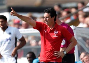 أسطورة آرسنال يطالب إيمري بالتعاقد مع هذا اللاعب