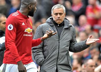 مانشستر يونايتد يخطط للتعاقد مع مهاجم جديد