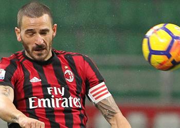 بونوتشي يلمح إلى استمراره مع ميلان