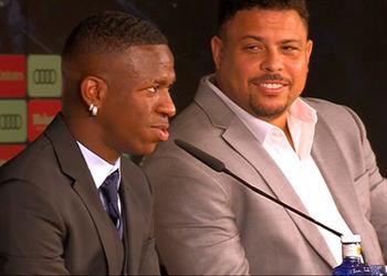 الظاهرة رونالدو عن فينيسيوس أمل كرة القدم البرازيلية